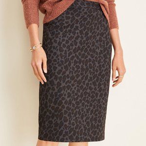 ANN TAYLOR Animal /Leopard  Pencil Skirt